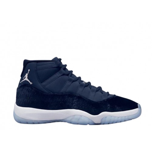 Air Jordan 11 “Midnight Navy” 2022 