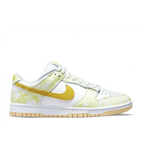 Nike Dunk Low Yellow Strike (W)