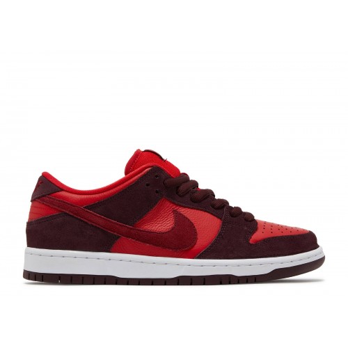 Nike SB Dunk Low Cherry