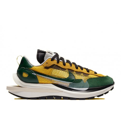 Nike Vaporwaffle sacai Tour Yellow Stadium Green 